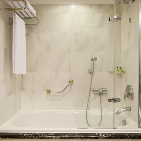 Intercontinental By Ihg Hotel 5*