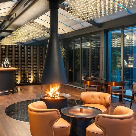 Intercontinental By Ihg 5*