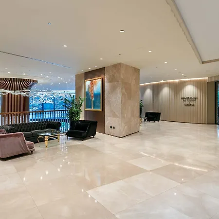 Intercontinental By Ihg Hotell