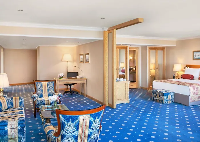 מלון Intercontinental By Ihg 5*