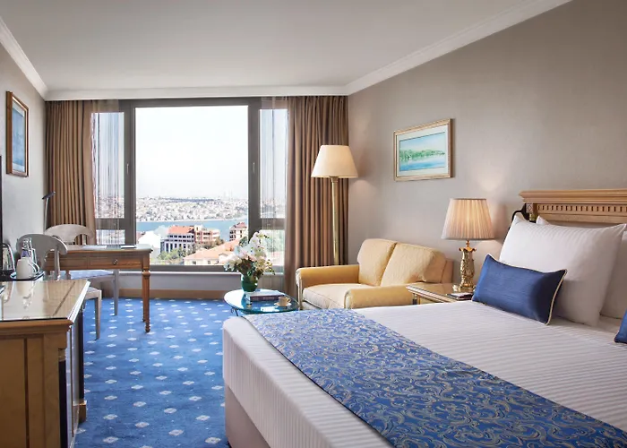 Intercontinental By Ihg 5*