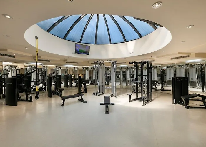 מלון Intercontinental By Ihg 5*