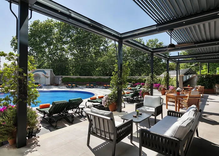 Intercontinental By Ihg מלון