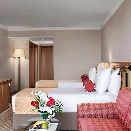 Intercontinental By Ihg 5*