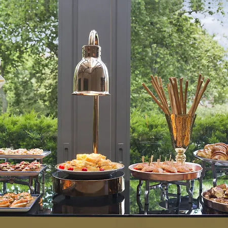 Intercontinental By Ihg Hotel