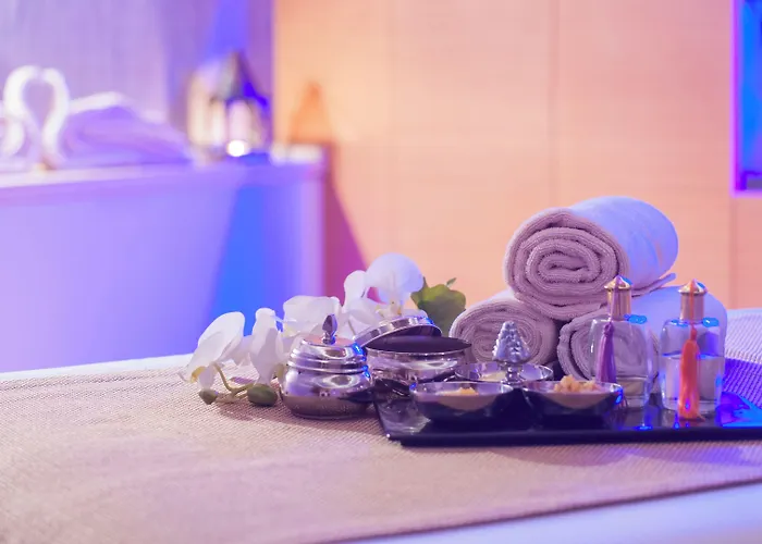 호텔 세이란 인터콘티넨탈 5*